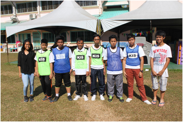 Student of Madrasah With the respective student assistant from KIS.