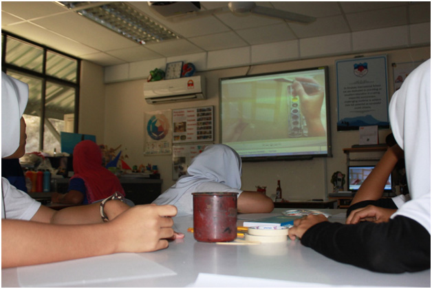 Student’s arts training session.